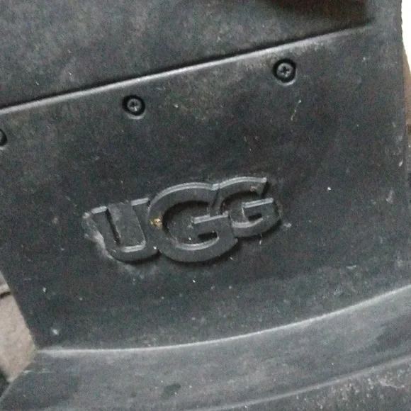 UGG Boots - Picture 6 of 10